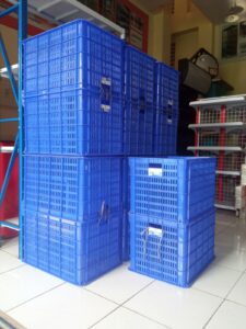 KERANJANG PLASTIK INDUSTRI 2208 L (LUBANG) GREEN LEAF UKURAN 60,6 x 43 x 37,7 CM | KERANJANGPLASTIK.ID | KIRIM KE SELURUH INDONESIA